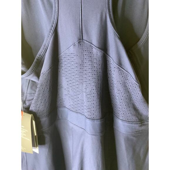 Under Armour Fitted Golf Hiking Tennis Center Court Dress Size Large - Picture 7 of 12